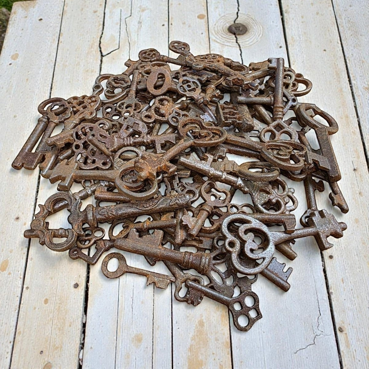 19th - Century Cast Iron Skeleton Keys - Jones Peak