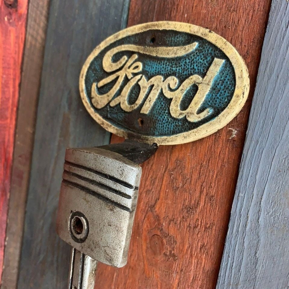 Ford Cast Iron Door Handle With Painted Antique Finish (9.5" x 4.5") - Jones Peak