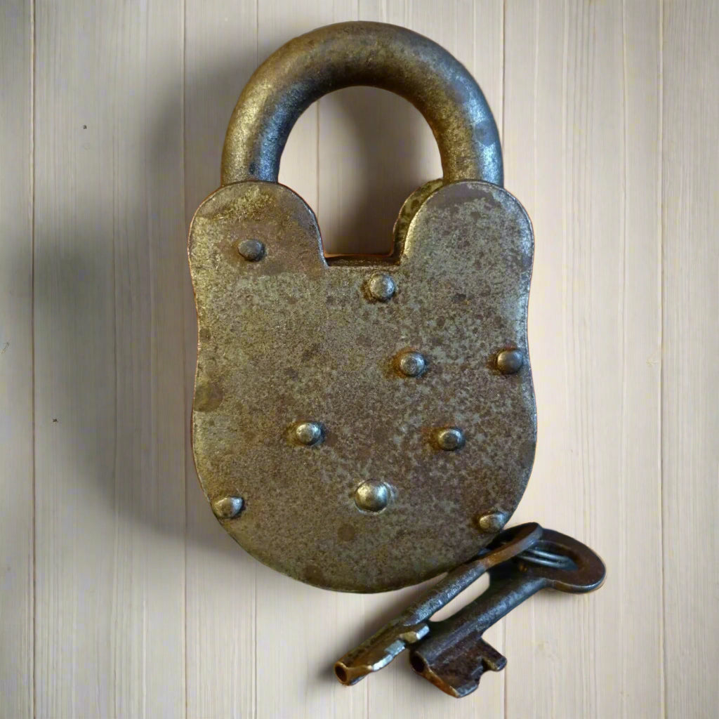 New York Insane Asylum Cast Iron Lock & Keys With Antique Finish (3" x 5") - Jones Peak