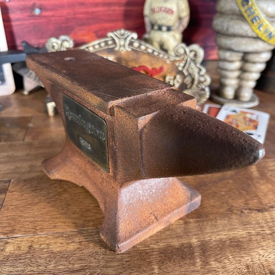 Remington 1816 Cast Iron Anvil Paperweight With Antique Finish (8" x 3.5" x 2") - Jones Peak