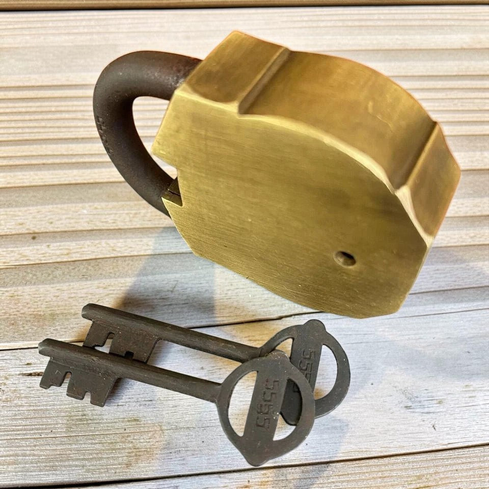 Indian Motorcycles Solid Brass Working Lock With Keys and Antique Finish (3.25" x 2.25") - Jones Peak
