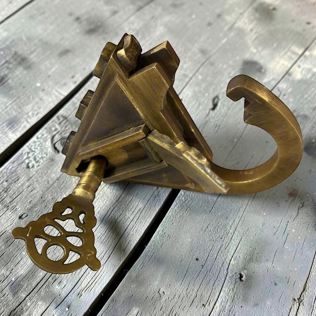 Medieval Dungeon Lock Solid Brass Triangle Padlock With Antique Finish (4.25" x 3.25") - Jones Peak