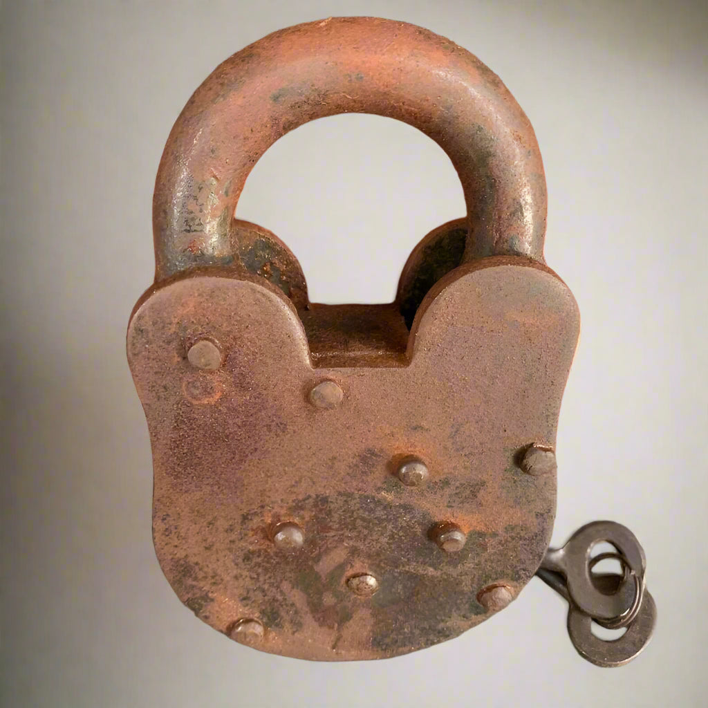 Yuma Territorial Prison Cast Iron Lock & Keys With Antique Finish (3" x 5") - Jones Peak
