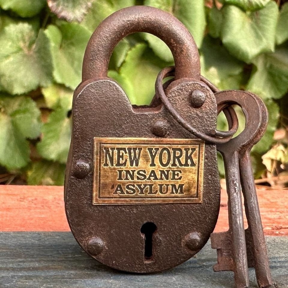 New York Insane Asylum Cast Iron Gate Lock With Brass Tag & Keys (2.5" x 1.5")