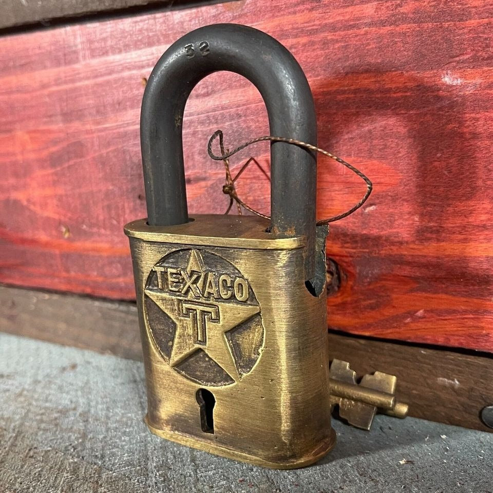 Texaco Station Solid Brass Lock With Keys & Antique Finish