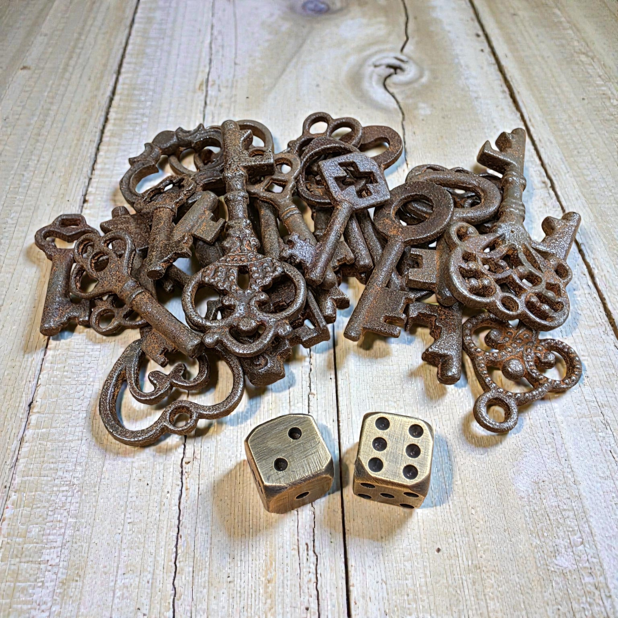 19th - Century Cast Iron Assorted Keys With Antique Finish (Lot of 25) - Jones Peak