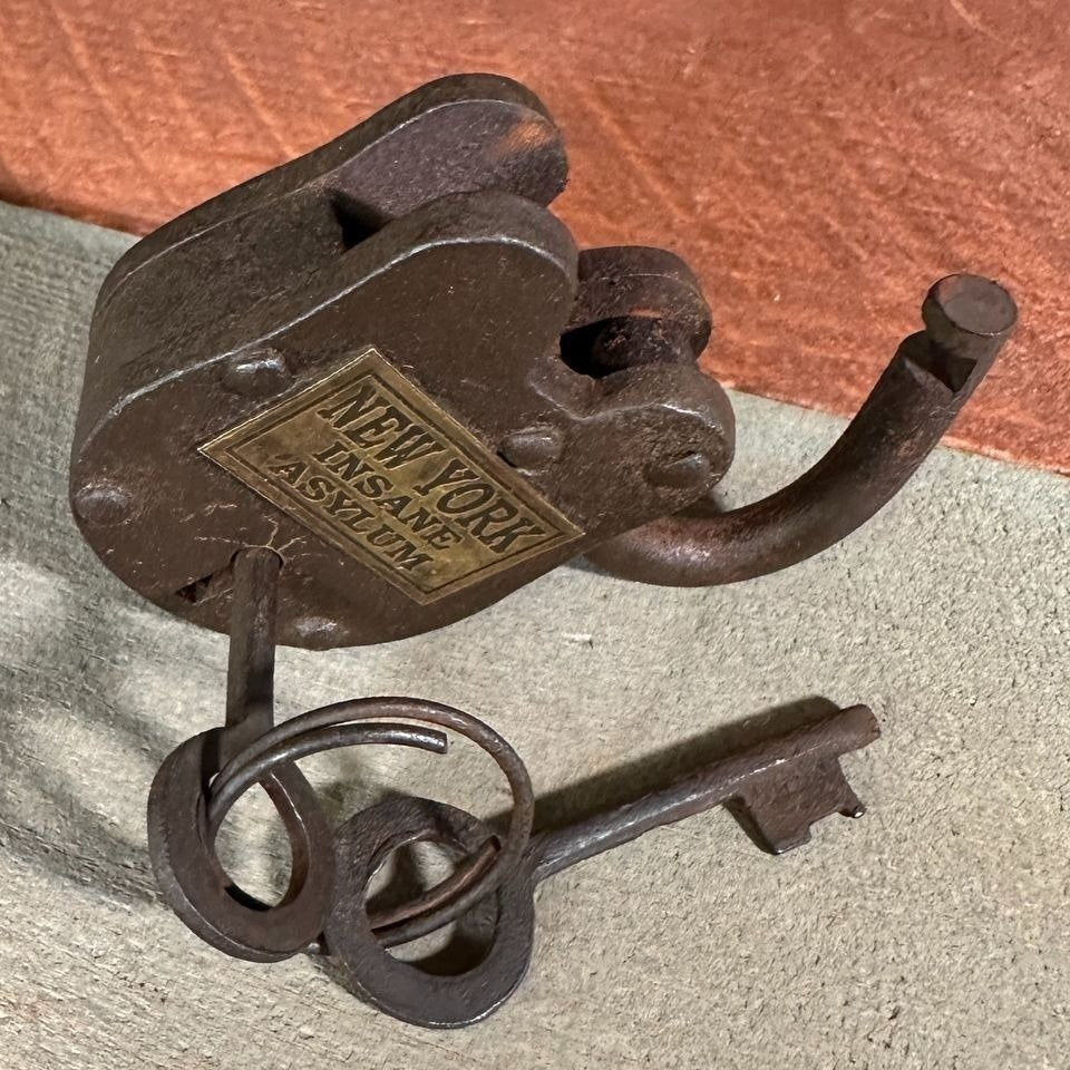 New York Insane Asylum Cast Iron Gate Lock With Brass Tag & Keys (2.5" x 1.5")