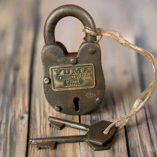 Yuma Territorial Prison Arizona Cast Iron Lock With Keys & Antique Finish (2.5" x 1.5")