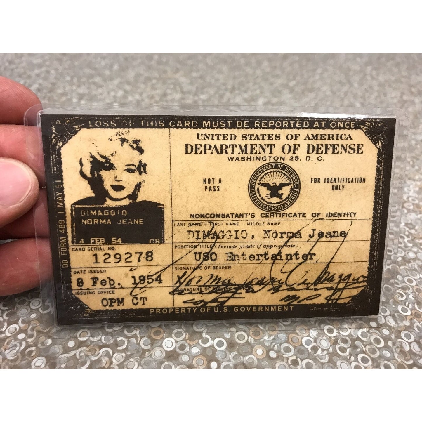 Marilyn Monroe 1954 USA USO ID Card (4.5" x 3")