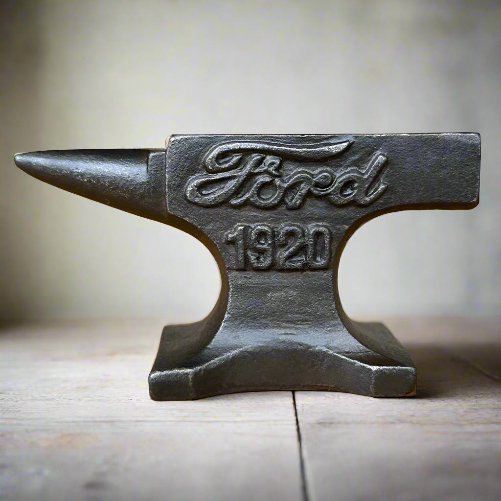 Ford 1920 Cast Iron Anvil With Antique Finish (4.5" x 3")