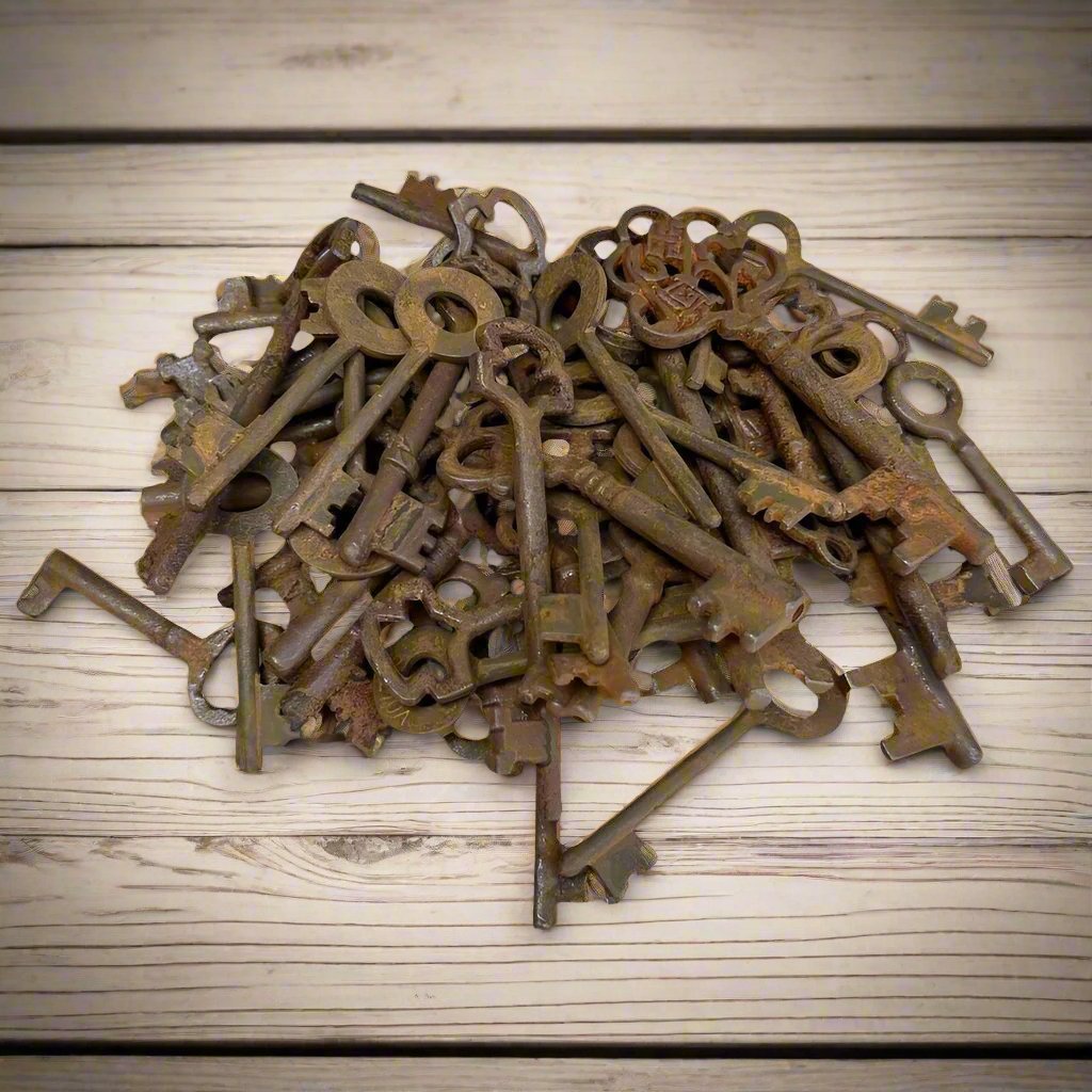 19th-Century Cast Iron Assorted Keys With Antique Finish (Lot of 75)