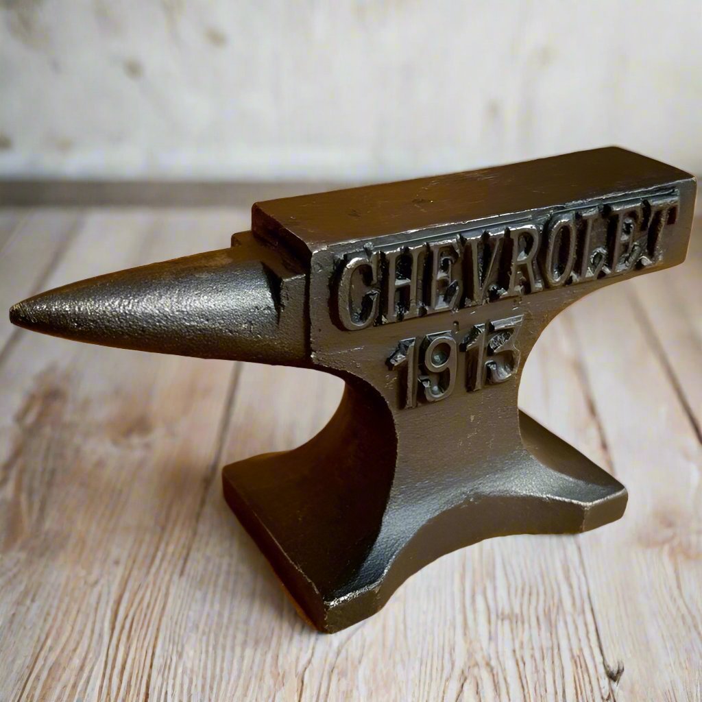 Chevrolet 1913 Anvil Cast Iron Paperweight With Raised Lettering And Antique Finish (4.5" x 2.75")