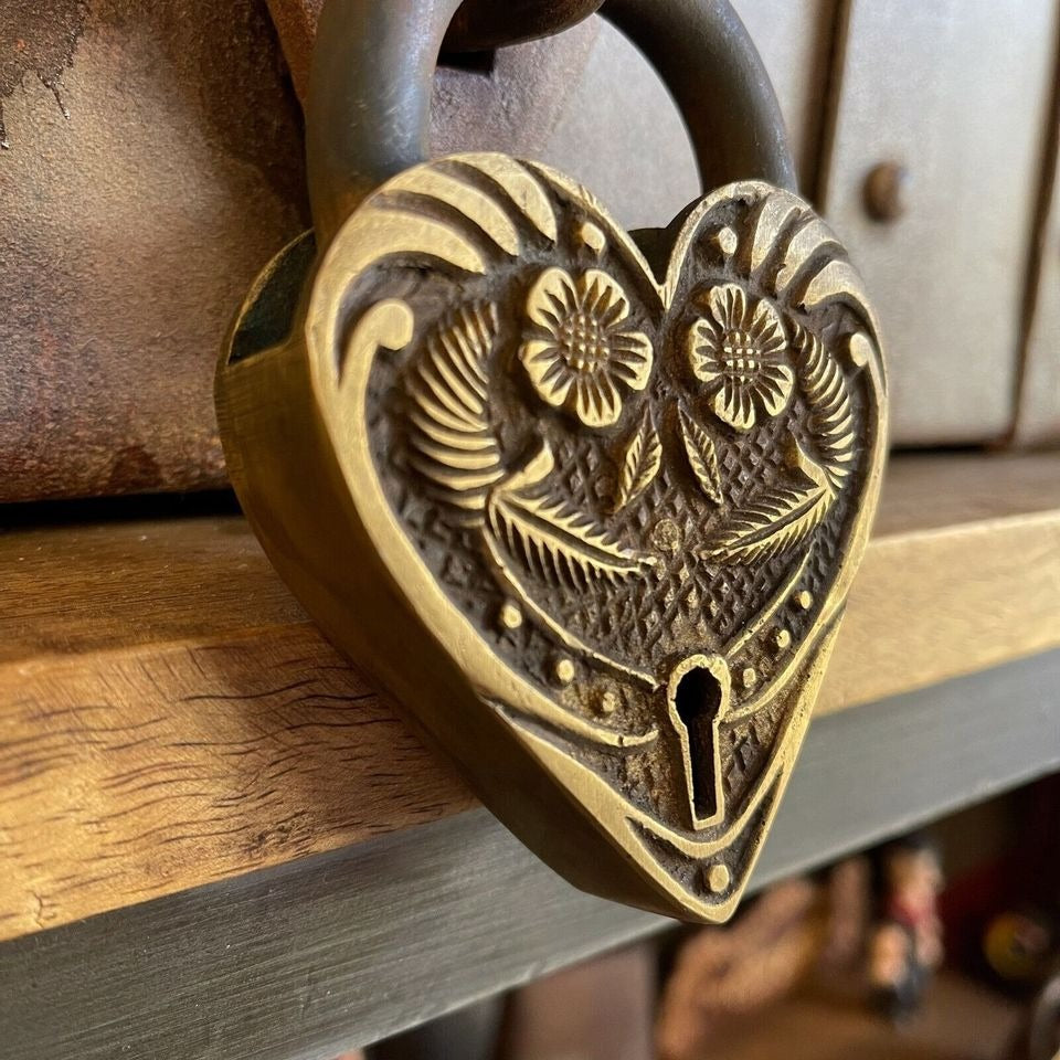 Victorian Ornate Heart Shaped Brass Lock With Antique Vintage Finish (4.25" x 3" x 0.75")