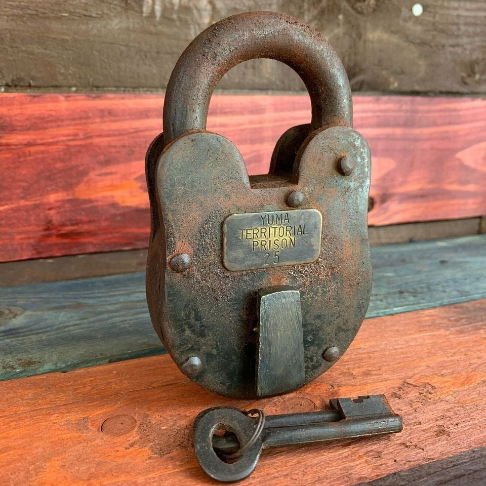 Yuma Territorial Prison Cast Iron Lock & Keys With Antique Finish (3" x 5")