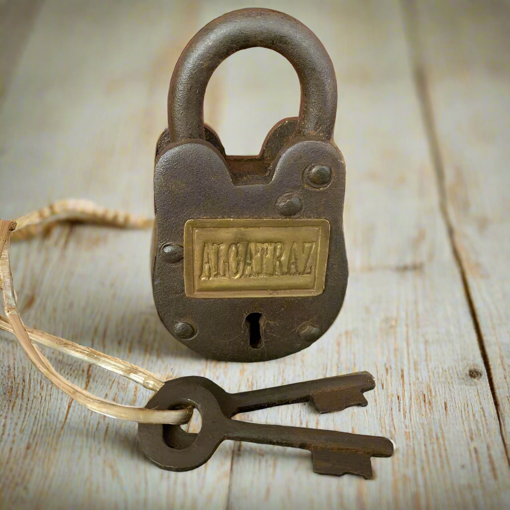 Alcatraz Prison San Francisco Lock Cast Iron Working Lock With Keys & Antique Finish (2.5" x 1.5")