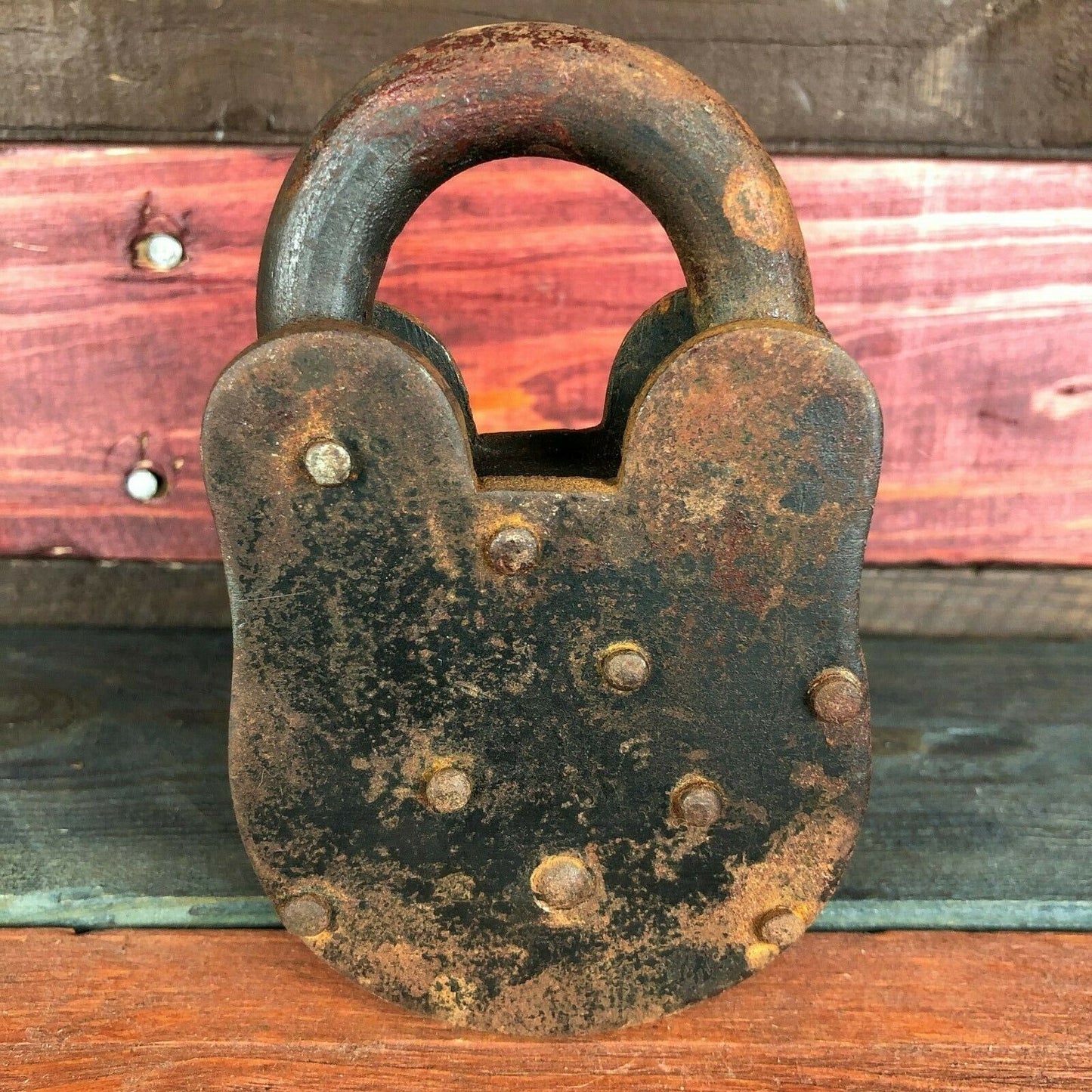 Leavenworth Federal Prison Cast Iron Working Lock & Keys With Antique Finish (3" x 5")