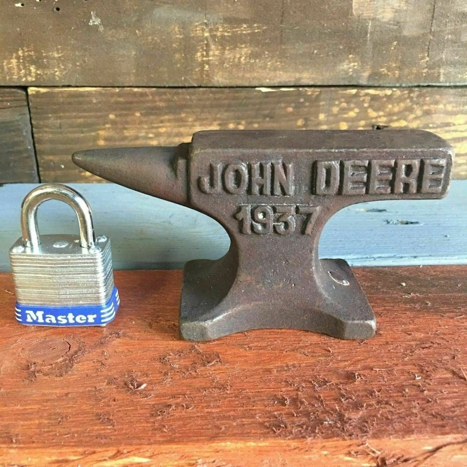 John Deere 1937 Anvil Paperweight Cast Iron With Raised Lettering (4.5" x 2.75")