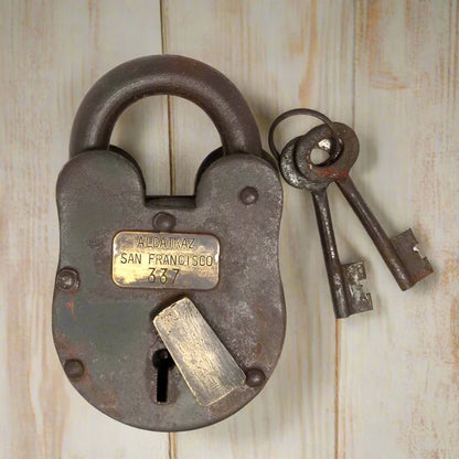 Alcatraz Prison San Francisco Cast Iron Working Lock & Keys With Antique Finish (3" x 5") - Jones Peak