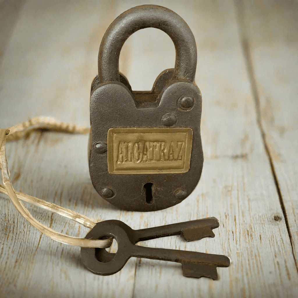 Alcatraz Lock Alcatraz Prison San Francisco Lock Cast Iron Gate Lock With Keys ...