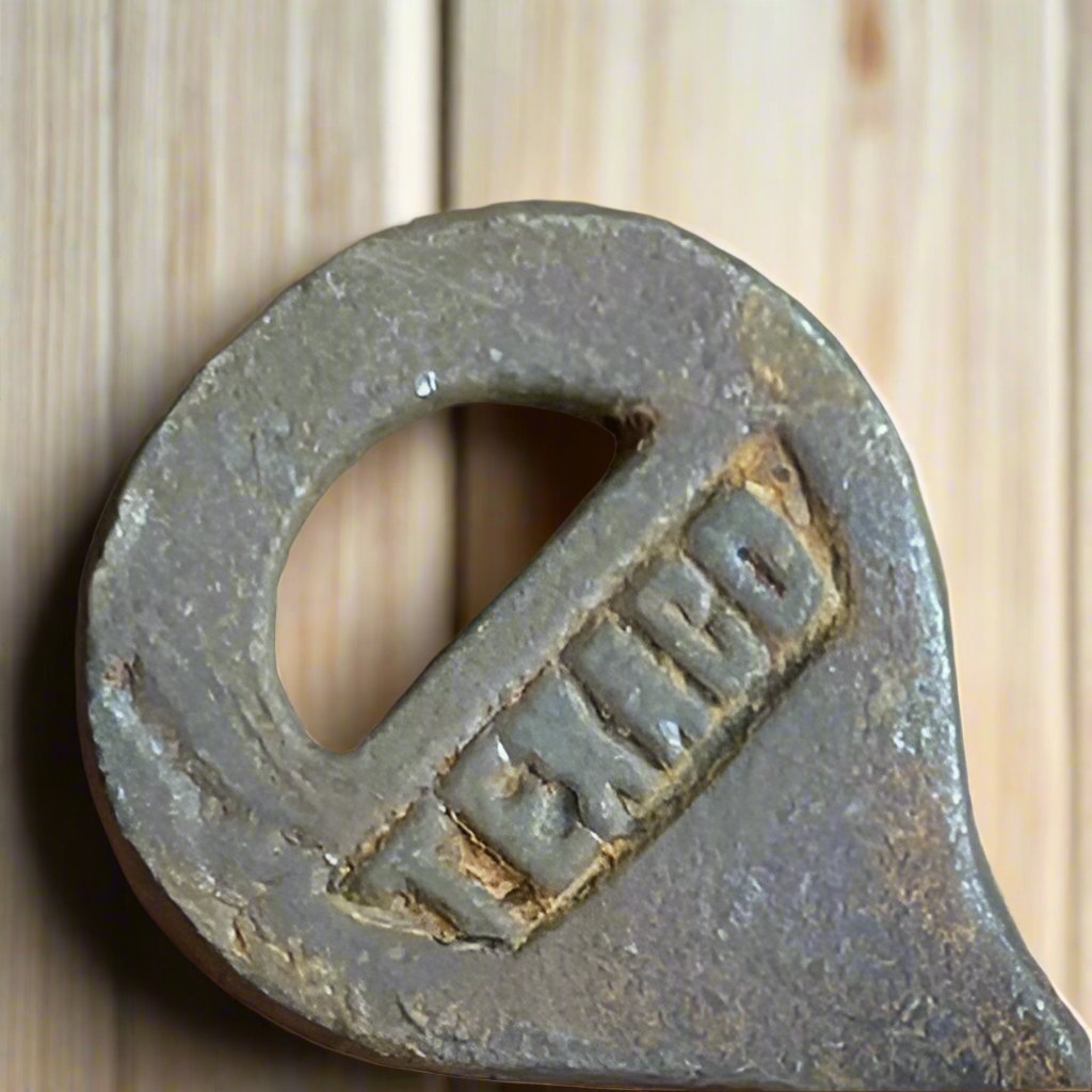 Automotive Cast Iron Set of 5 Keys With Antique Finish (Ford, HD, Chevrolet, Texaco, & Route 66) - Jones Peak