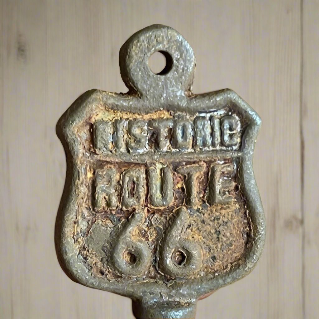 Automotive Cast Iron Set of 5 Keys With Antique Finish (Ford, HD, Chevrolet, Texaco, & Route 66) - Jones Peak