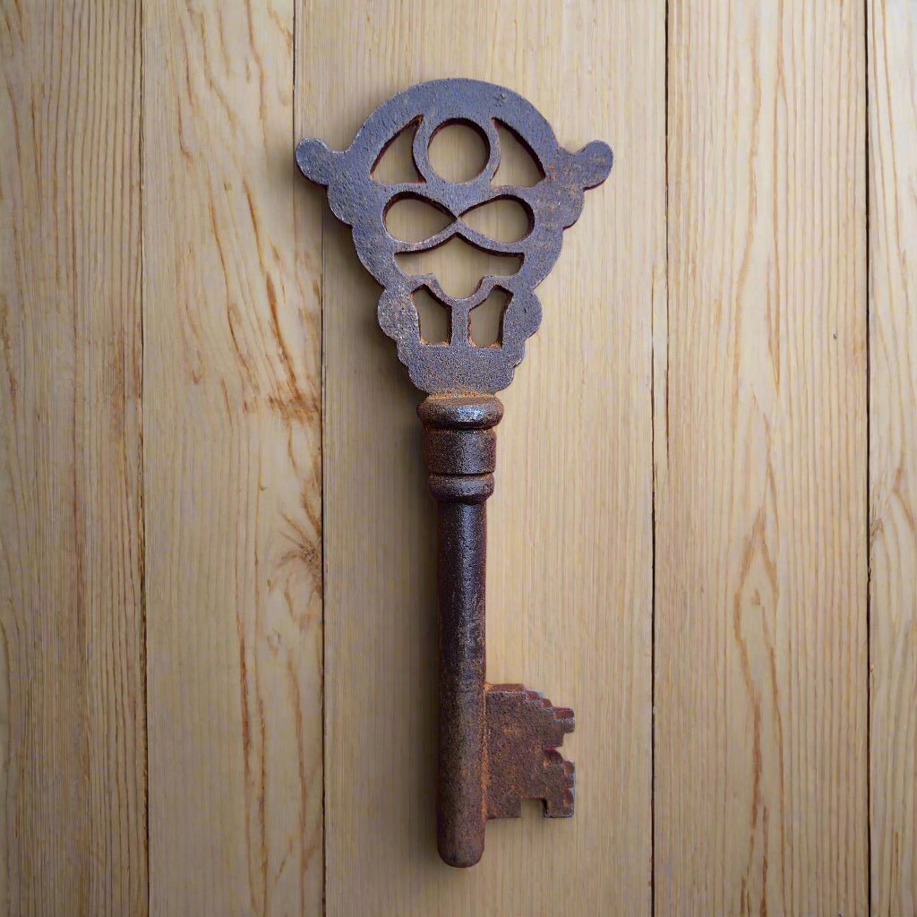 Viking Cast Iron Key With Antique Finish (5" x 2") - Jones Peak