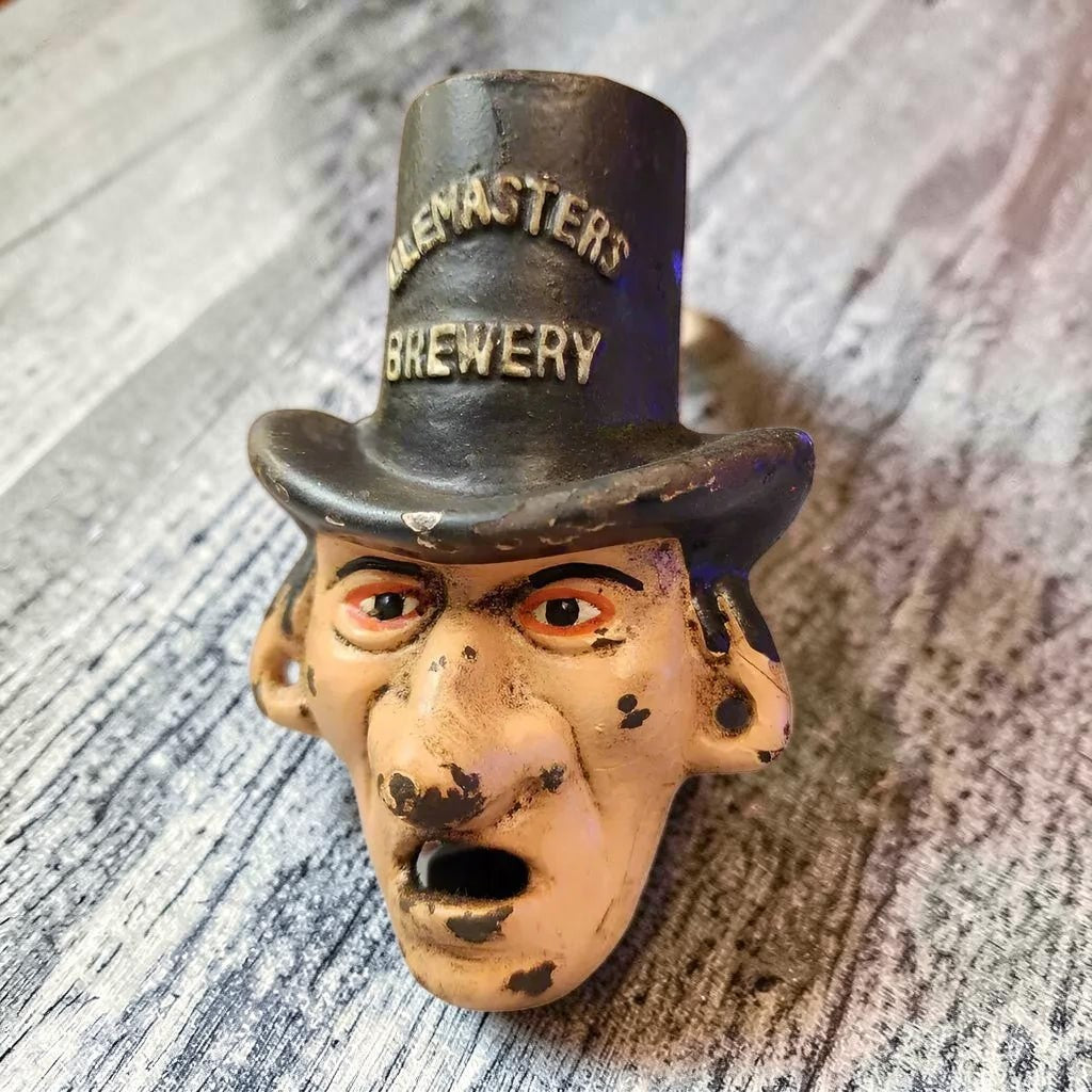 Warlock Olemasters Brewery Cast Iron Wall Mounted Bottle Opener With Painted Antique Finish (4.5" x 3") - Jones Peak