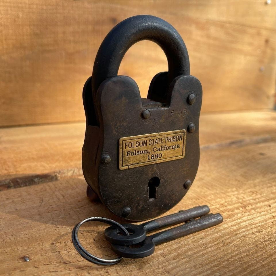 Folsom 1880 California State Prison Cast Iron Lock Keys Brass Tag With Antique Finish (4" x 2.5")