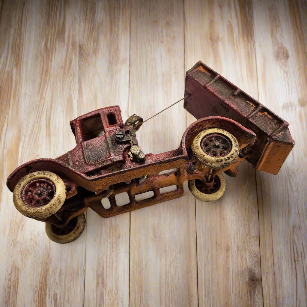 Dump Truck Cast Iron with Movable Truck Bed & Rubber Wheels (10" x 3") - Jones Peak