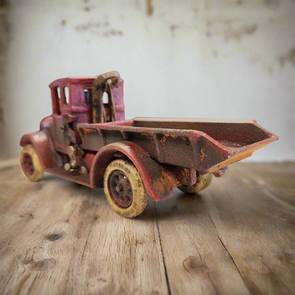 Dump Truck Cast Iron with Movable Truck Bed & Rubber Wheels (10" x 3") - Jones Peak