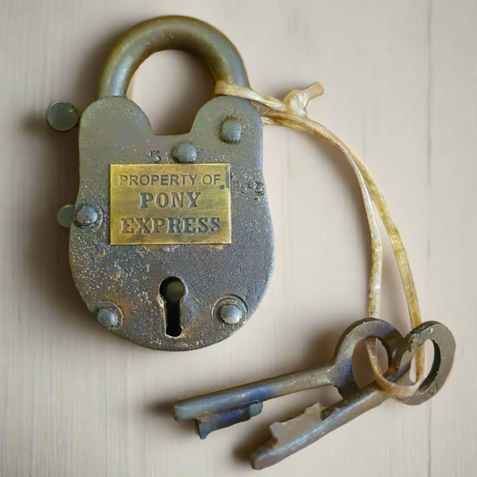 Pony Express Cast Iron Gate Lock With Brass Tag & Keys (2.5" x 1.5")