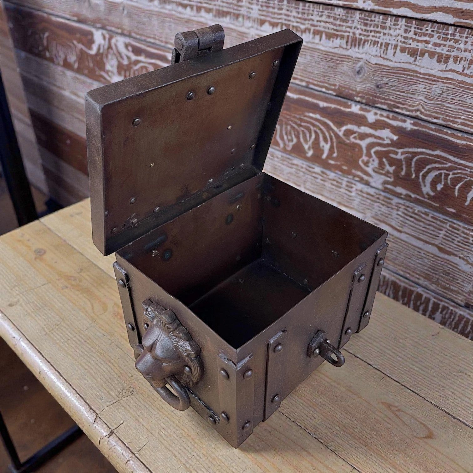 Pony Express 1860 Cast Iron Strong Box With Antique Finish & Brass Tag (10" x 8" x 7") - Jones Peak