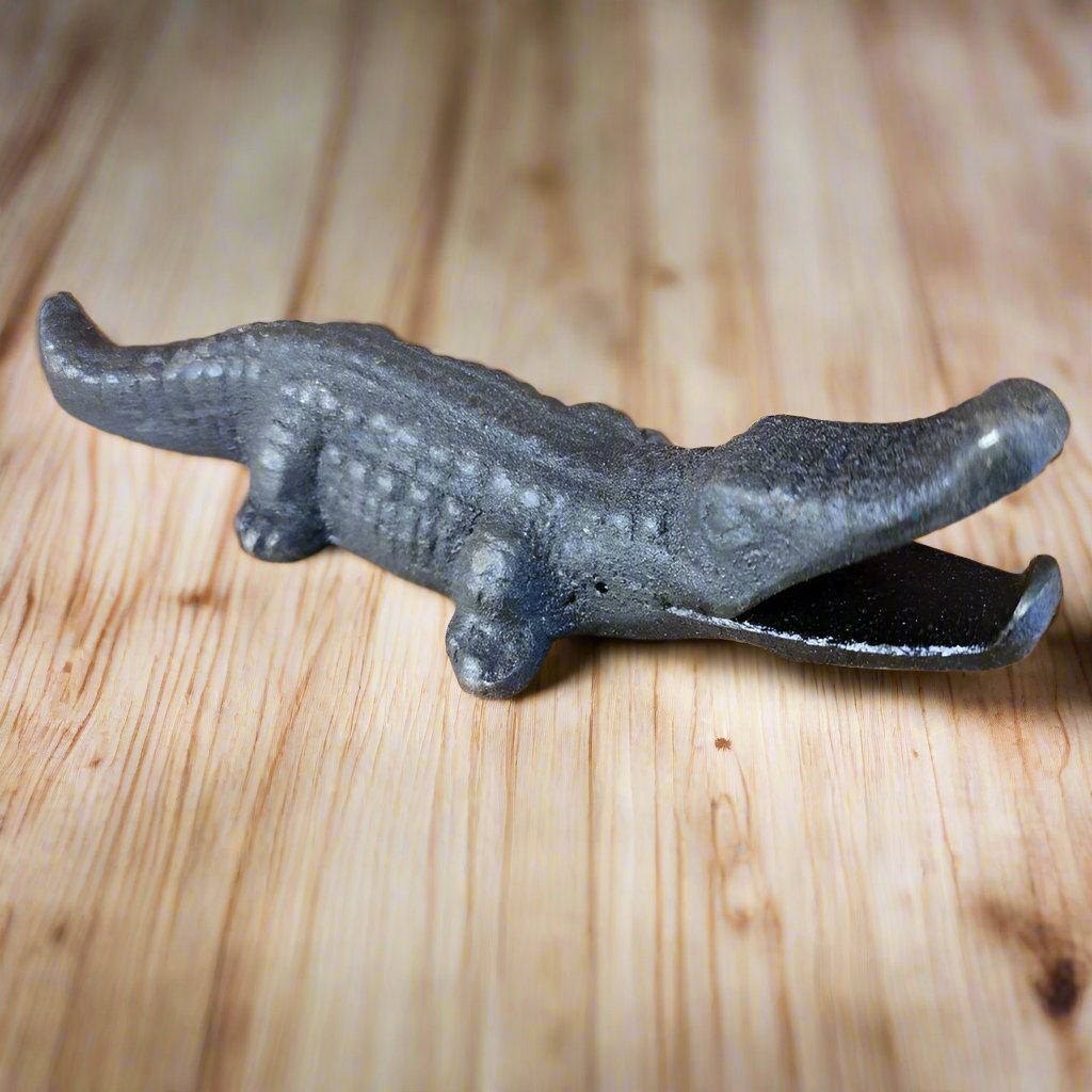 Alligator Cast Iron Bottle Opener With Antique Finish (6" x 2")