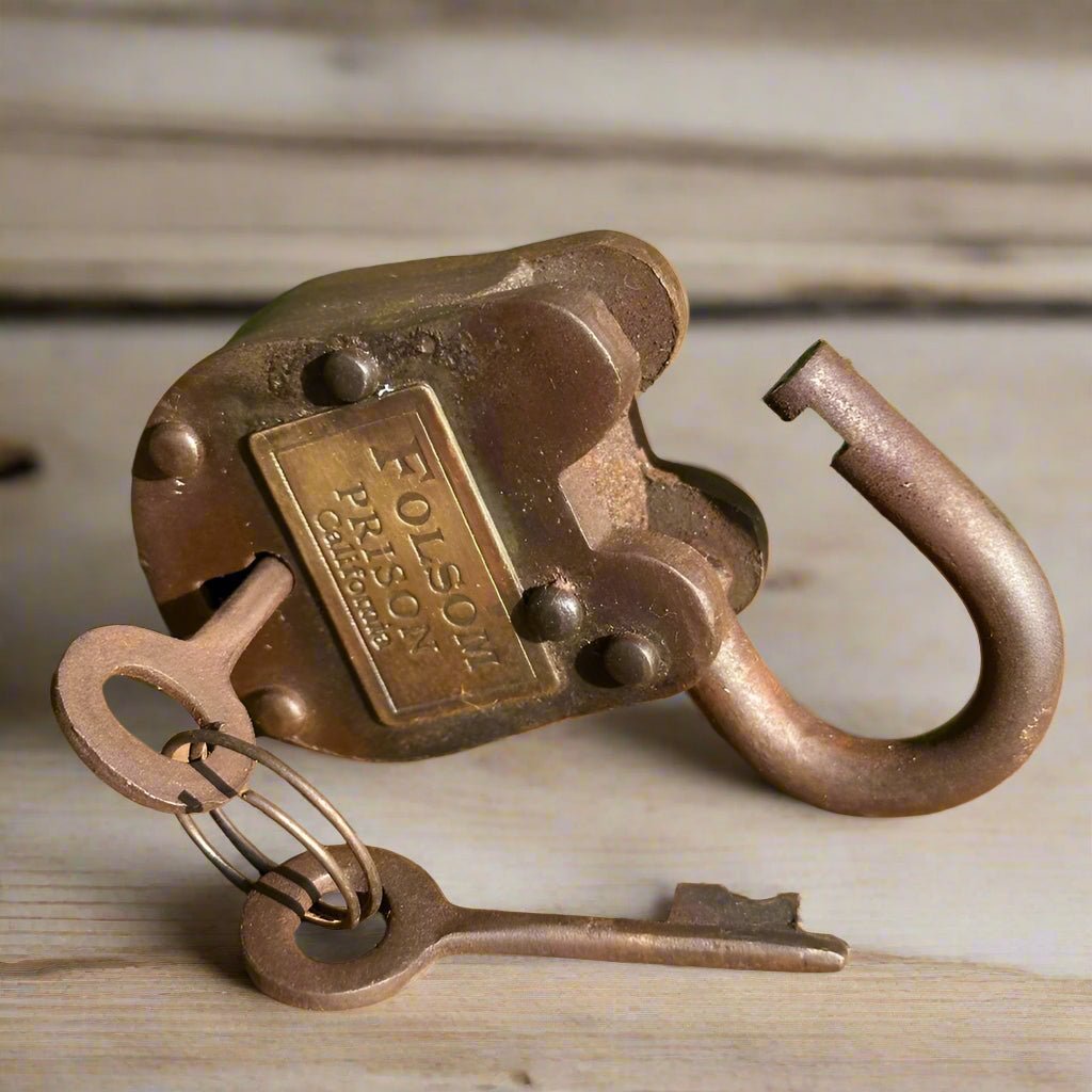 Folsom Prison California Cast Iron Working Gate Lock & Keys With Antique Finish (2.5" x 1.5") - Jones Peak