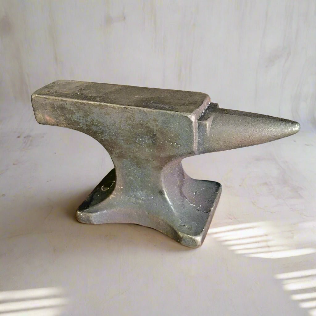 John Deere 1937 Cast Iron Anvil Paperweight Cast Iron With Raised Lettering & Antique Finish (4.5" x 2.75") - Jones Peak