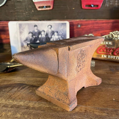 Winchester 1866 Cast Iron Anvil Paperweight With Makers Mark & Antique Finish (8" x 3.5" x 2") - Jones Peak