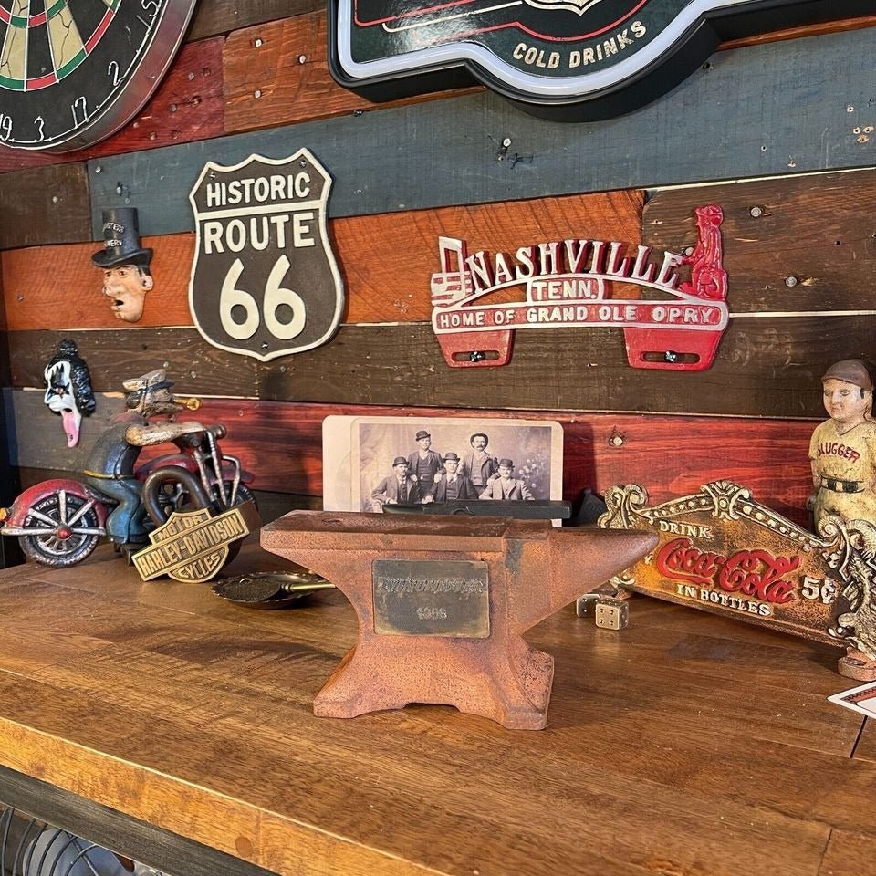 Winchester 1866 Cast Iron Anvil Paperweight With Makers Mark & Antique Finish (8" x 3.5" x 2") - Jones Peak