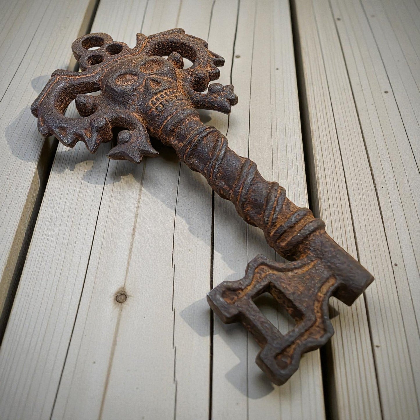 Pirate Cast Iron Key With Skull Head & Antique Finish (4" x 2.5") - Jones Peak