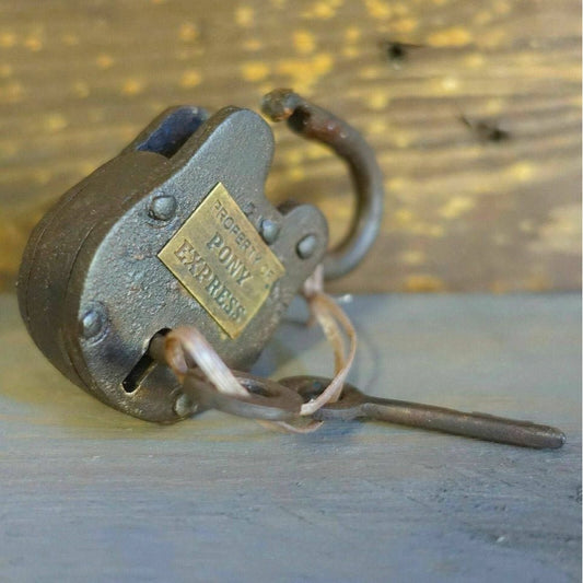 Pony Express Cast Iron Gate Lock With Brass Tag & Keys (2.5" x 1.5") - Jones Peak