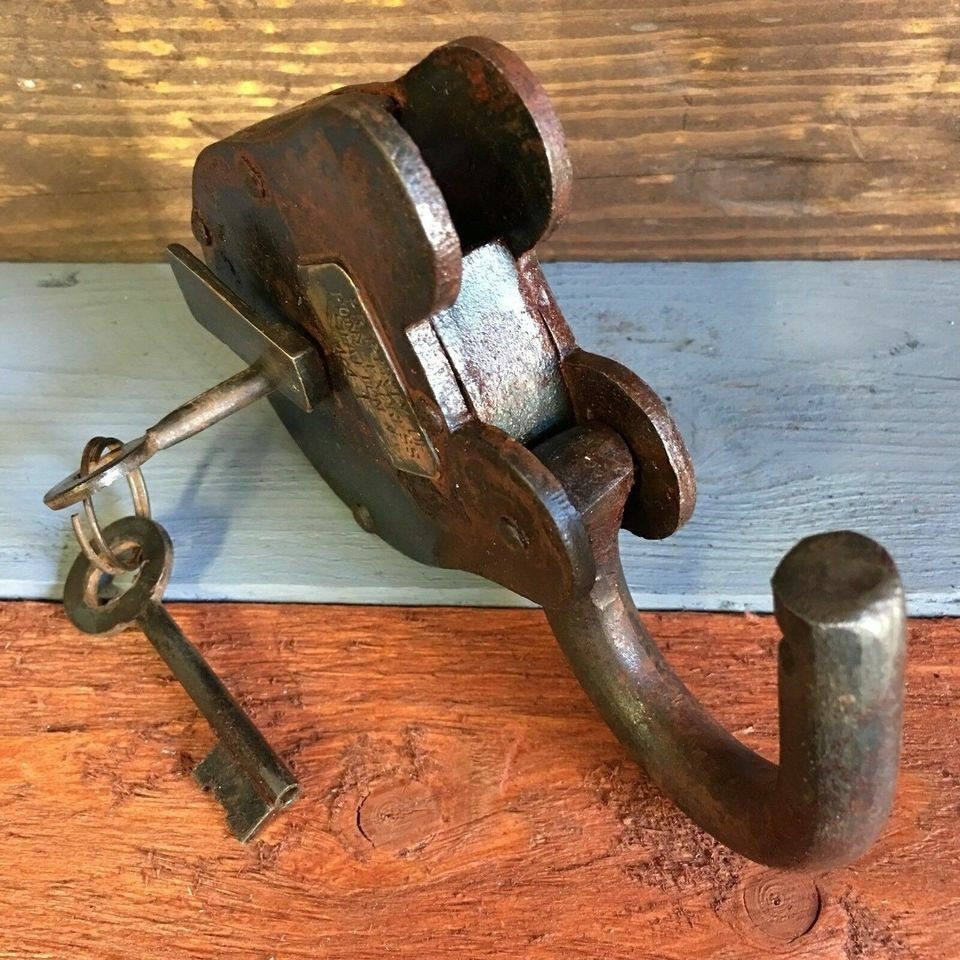 Pony Express Cast Iron Lock With Brass Tag & Antique Finish (3" x 5") - Jones Peak