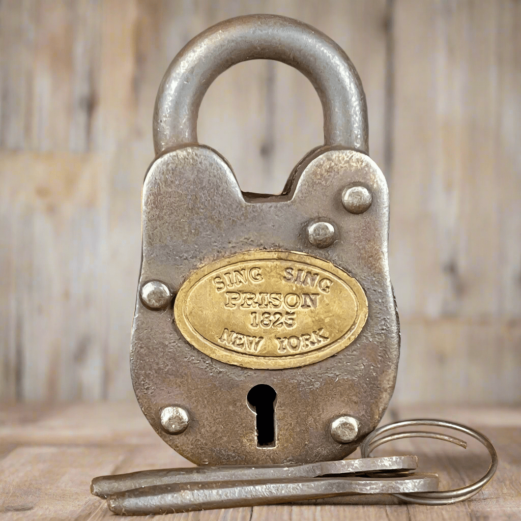 Sing Sing Prison New York 1825 Cast Iron Gate Lock and Keys With Antique Finish (2.5" x 1.5") - Jones Peak