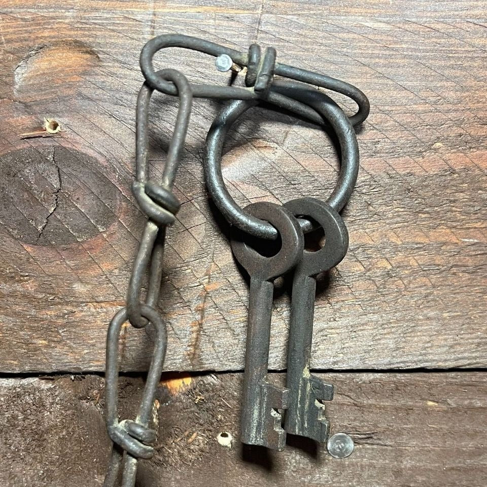 Southern Pacific Railroad Cast Iron Lock With Chain & Brass Tag (5" x 3.5") - Jones Peak