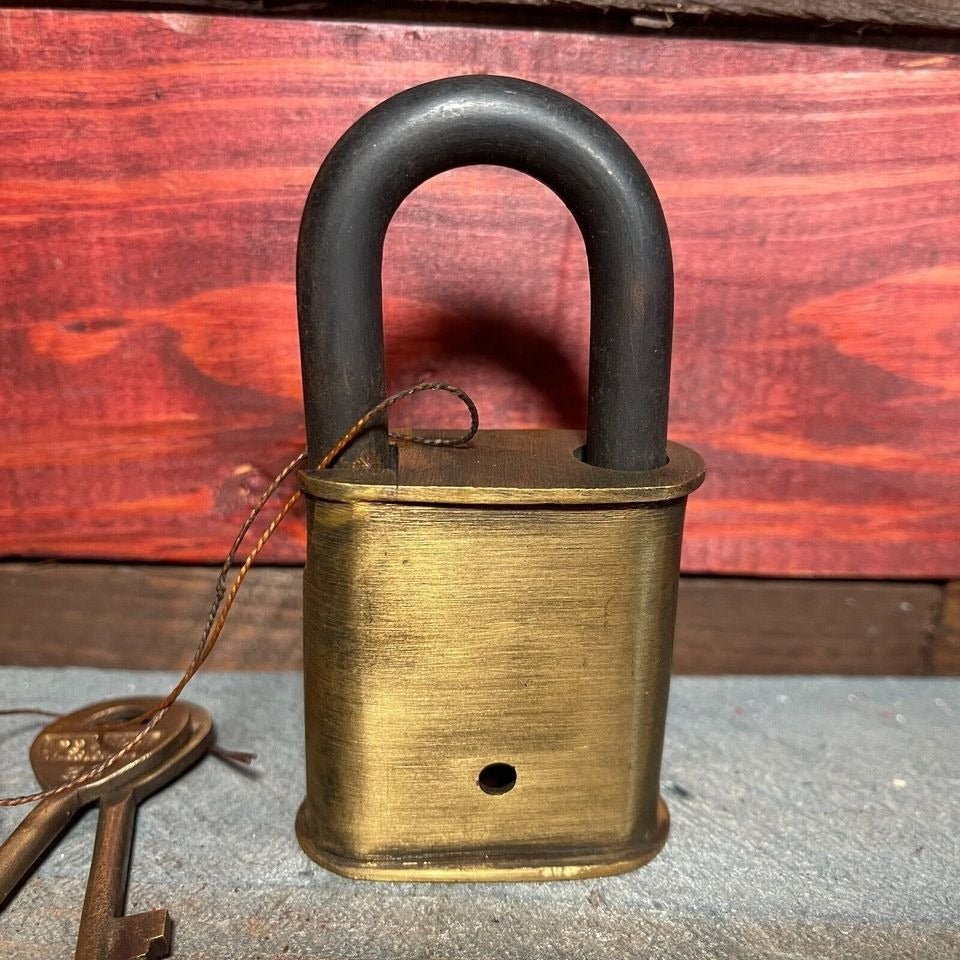 Texaco Station Solid Brass Lock With Keys & Antique Finish - Jones Peak