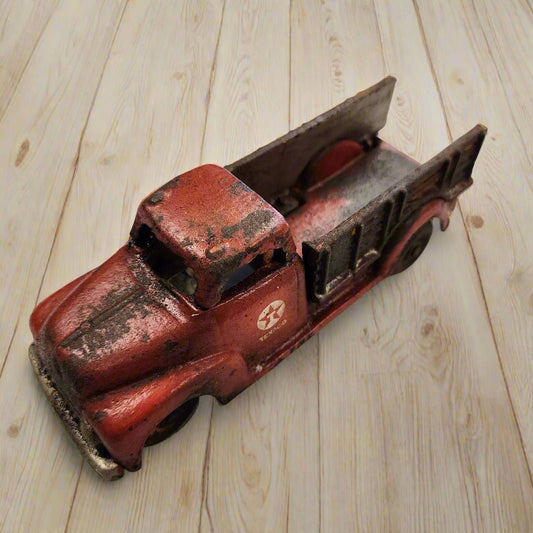 Texaco Truck Cast Iron with Moving Wheels & Painted Antique Finish (6.25" x 2.25") - Jones Peak