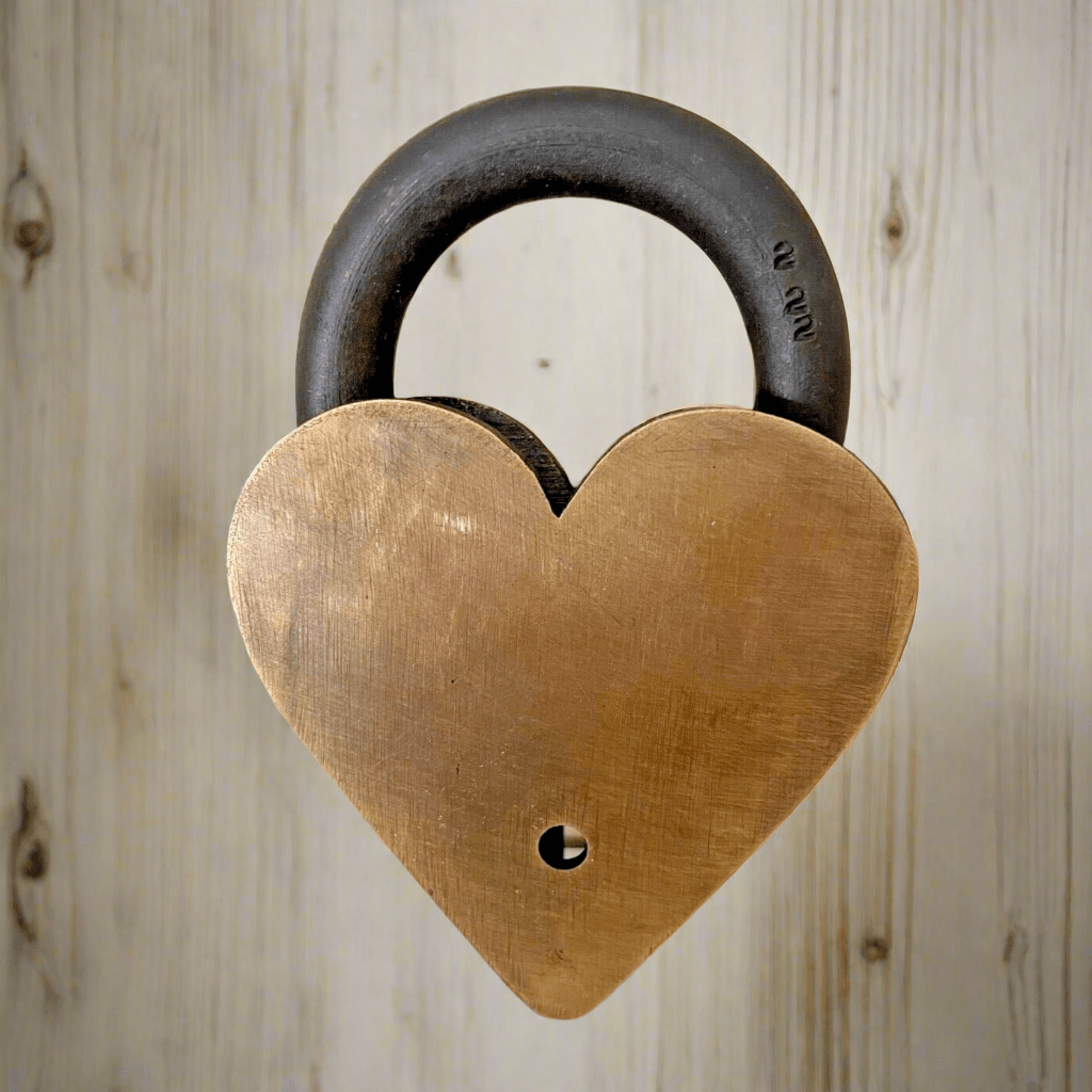 Victorian Ornate Heart Shaped Brass Lock With Antique Vintage Finish (4.25" x 3" x 0.75") - Jones Peak