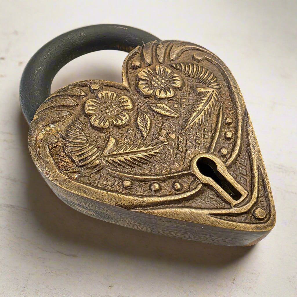 Victorian Ornate Heart Shaped Brass Lock With Antique Vintage Finish (4.25" x 3" x 0.75") - Jones Peak