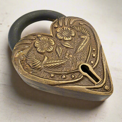 Victorian Ornate Heart Shaped Brass Lock With Antique Vintage Finish (4.25" x 3" x 0.75") - Jones Peak