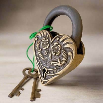 Victorian Ornate Heart Shaped Brass Lock With Antique Vintage Finish (4.25" x 3" x 0.75") - Jones Peak