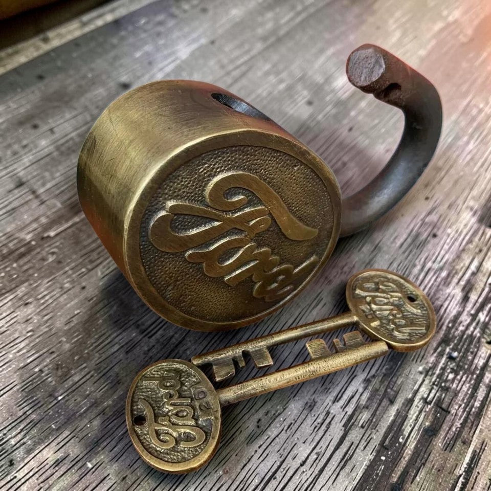 Ford Logo Cast Iron Lock With Raised Lettering Antique Finish (3.5" x 3") - Jones Peak