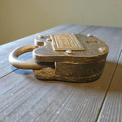 Pony Express Cast Iron Gate Lock With Brass Tag & Keys (2.5" x 1.5") - Jones Peak